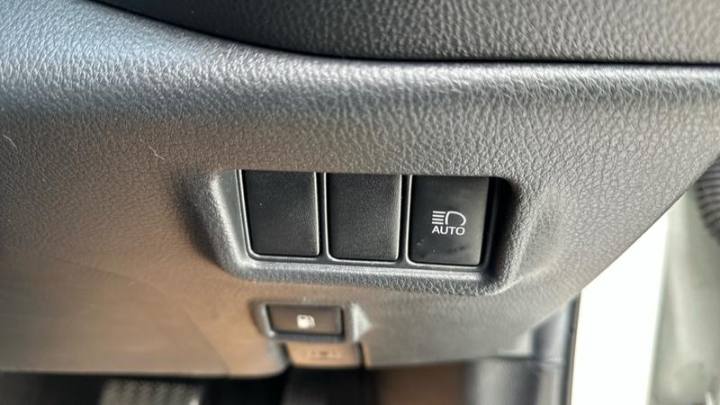 Used Toyota C-HR 2018 for sale - 77493481: Photo 69