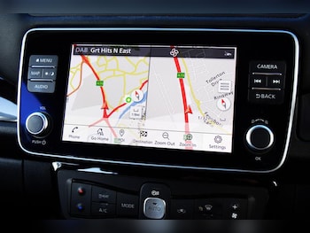 Used Nissan Leaf 2022 for sale - 77747033: Photo