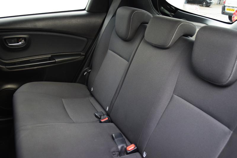 Used Toyota Yaris 2018 for sale - 77476884: Photo 14