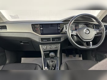 Used Volkswagen Polo undefined for sale - 76539461: Photo