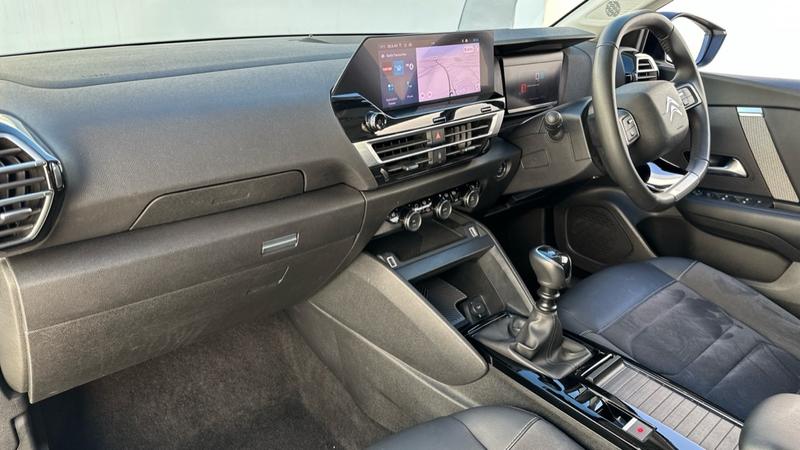 Used Citroen C4 2023 for sale - 76322335: Photo 11