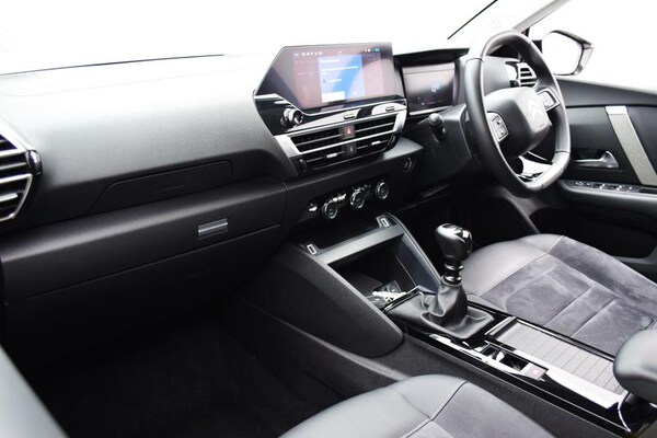 Used Citroen C4 2023 for sale - 76322335: Photo 14