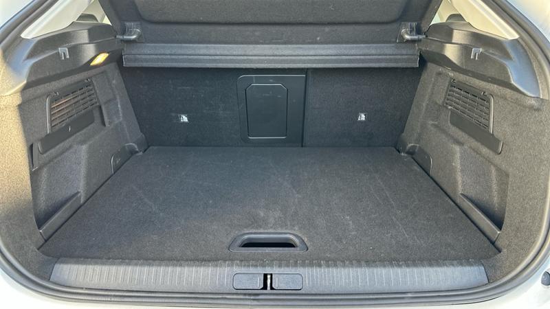 Used Citroen C4 2023 for sale - 76322335: Photo 15