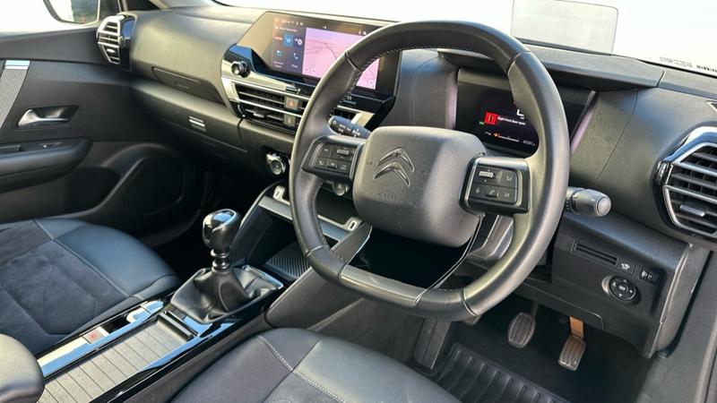 Used Citroen C4 2023 for sale - 76322335: Photo 2