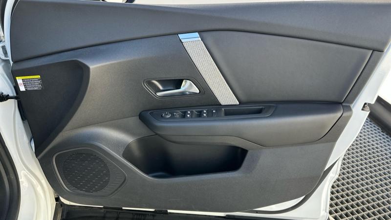 Used Citroen C4 2023 for sale - 76322335: Photo 68