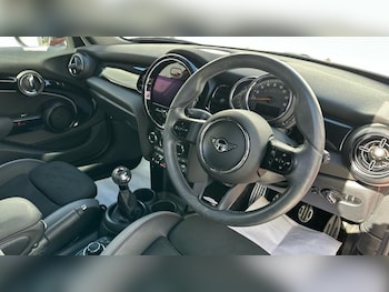 Used MINI Hatch 2022 for sale - 78133828: Photo