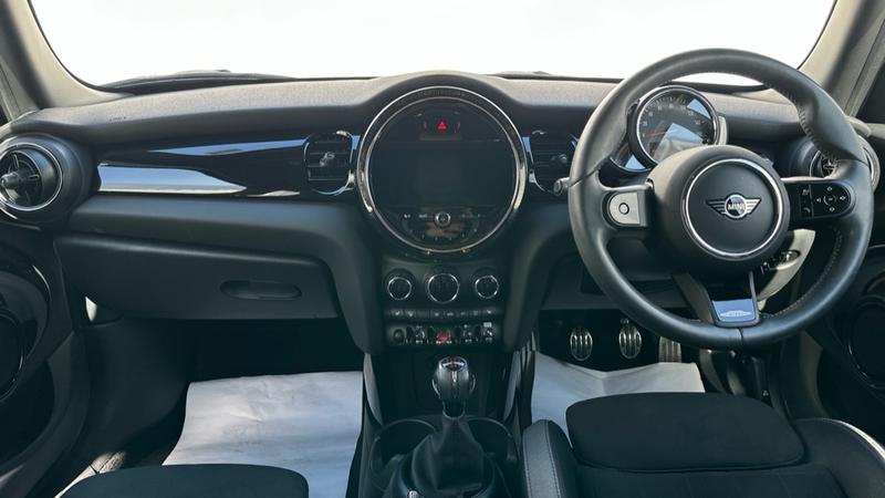 Used MINI Hatch 2022 for sale - 78133828: Photo 4