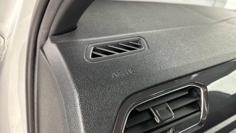 Used Volkswagen T-Roc 2019 for sale - 76625330: Photo 31