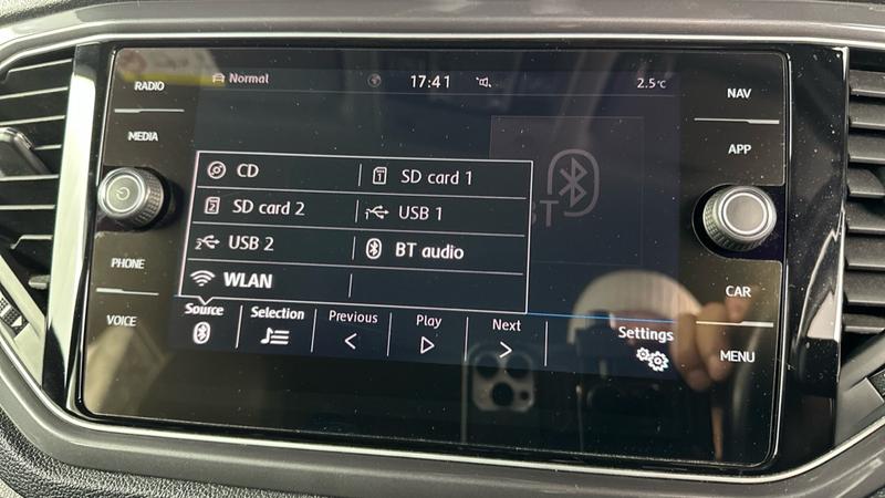 Used Volkswagen T-Roc 2019 for sale - 76625330: Photo 60