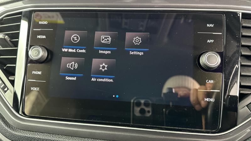 Used Volkswagen T-Roc 2019 for sale - 76625330: Photo 65