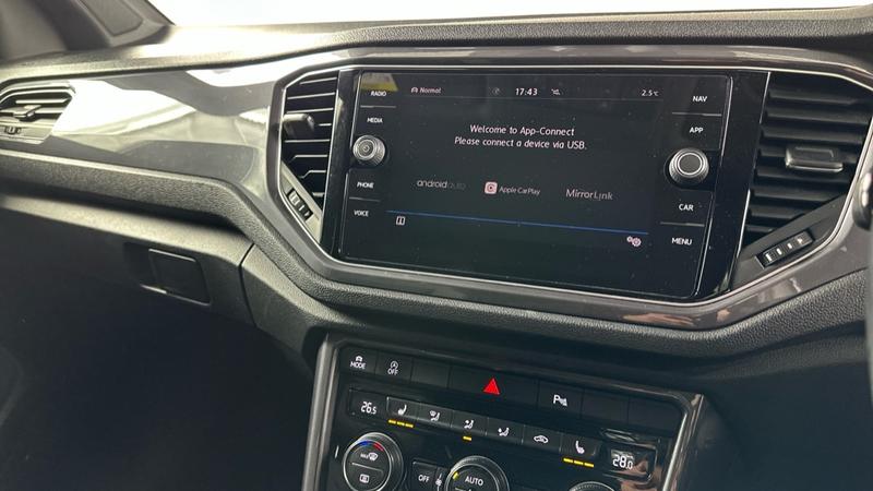 Used Volkswagen T-Roc 2019 for sale - 76625330: Photo 70