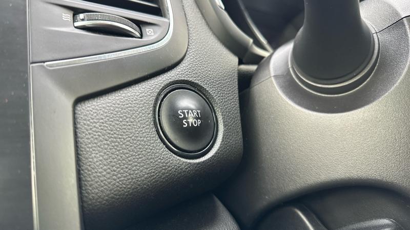 Used Renault Megane 2019 for sale - 77470257: Photo 63