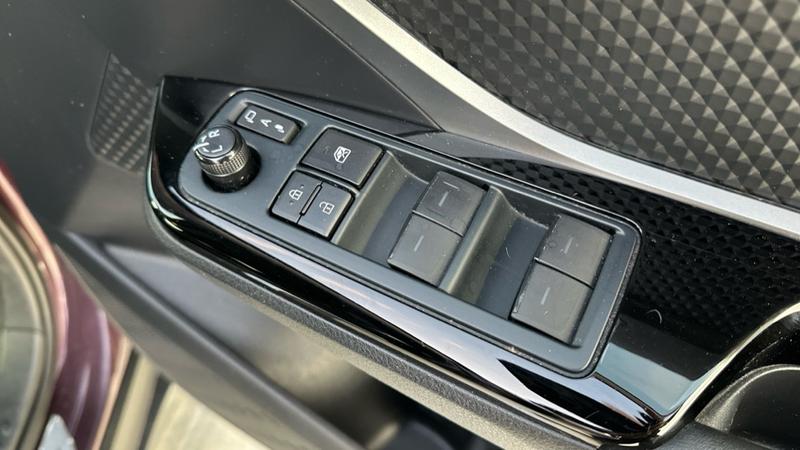 Used Toyota C-HR 2022 for sale - 76835562: Photo 43