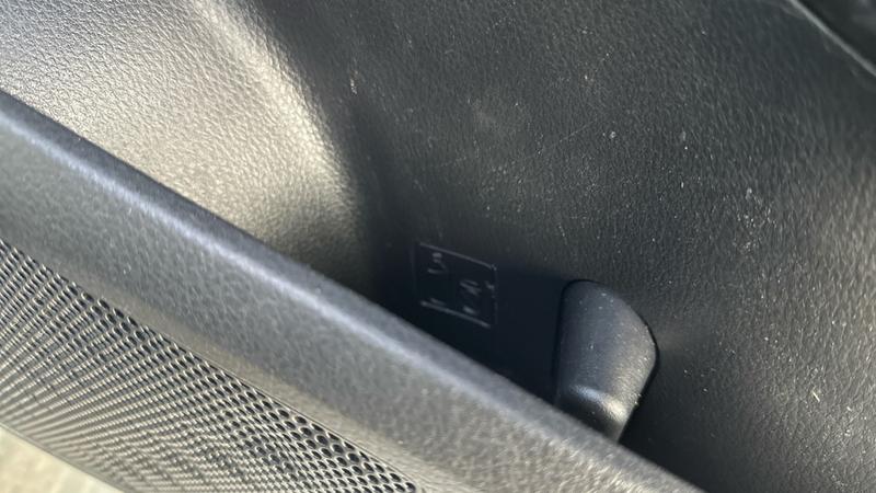 Used Toyota C-HR 2022 for sale - 76835562: Photo 45