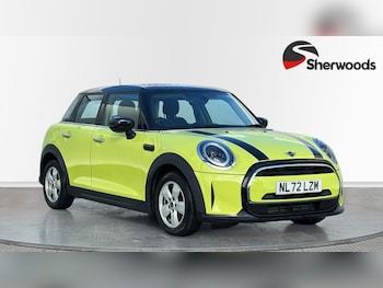 Used MINI Hatch 2022 for sale - 77747011: Photo