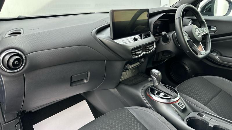Used Nissan Juke 2024 for sale - 76382349: Photo 11