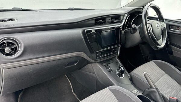 Used Toyota Auris 2018 for sale - 76089622: Photo 11