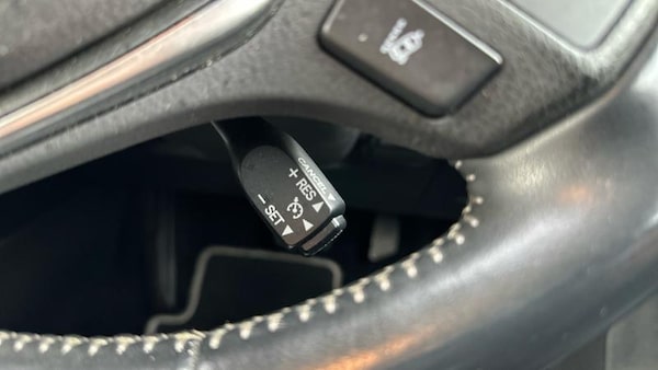 Used Toyota Auris 2018 for sale - 76089622: Photo 44