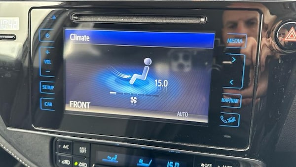 Used Toyota Auris 2018 for sale - 76089622: Photo 55