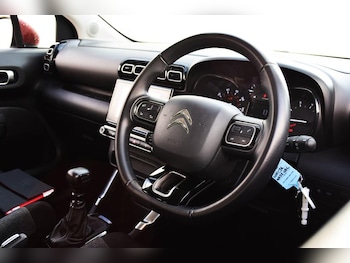 Used Citroen C3 Aircross 2022 for sale - 76196561: Photo 2
