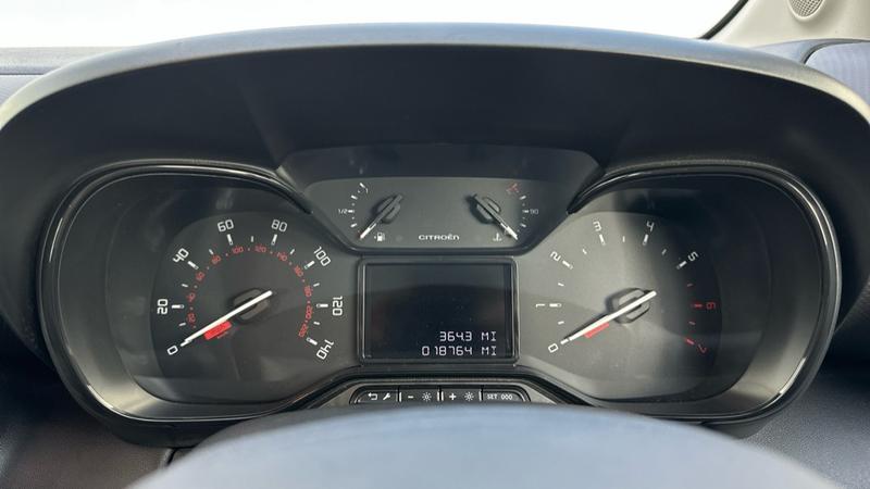 Used Citroen C3 Aircross for sale - 76904589: Photo 13