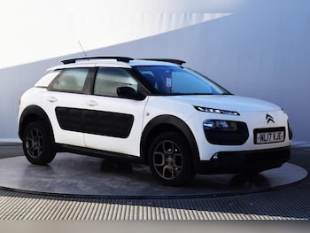 2017 - 1.2 PureTech Feel Hatchback 5dr Petrol Manual Euro 6 (Euro 6) (82 ps) Manua