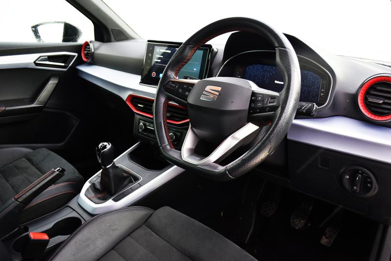 Used SEAT Arona 2022 for sale - 76904601: Photo 2