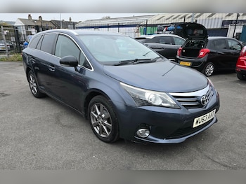 Used Toyota Avensis 2013 for sale - 77318255: Photo