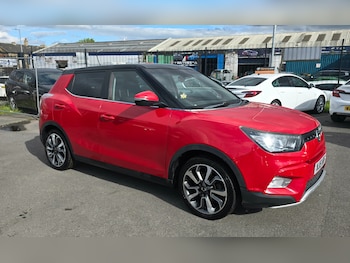 Used Ssangyong Tivoli 2015 for sale - 78897749: Photo
