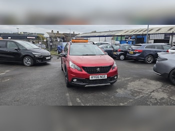 Used Peugeot 2008 2016 for sale - 77052247: Photo