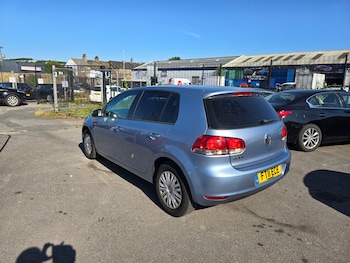 Used Volkswagen Golf 2011 for sale - 79156800: Photo