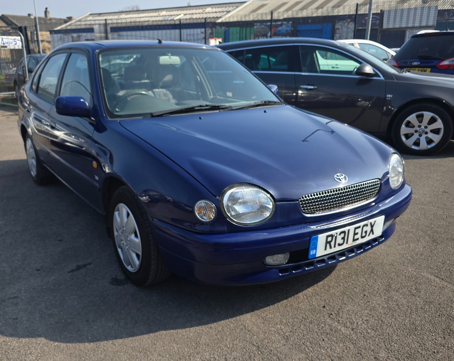 Used Toyota Corolla 1997 for sale - 77977230: Photo 2