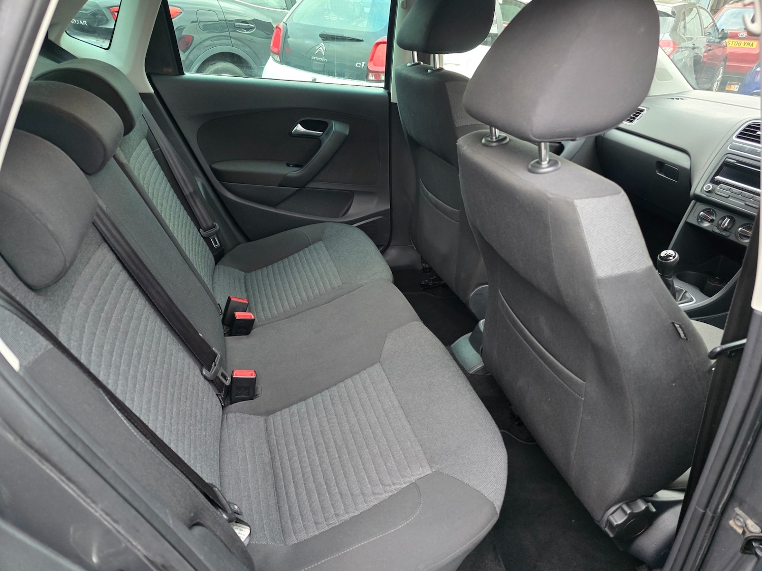 Used Volkswagen Polo 2013 for sale - 77493860: Photo 7