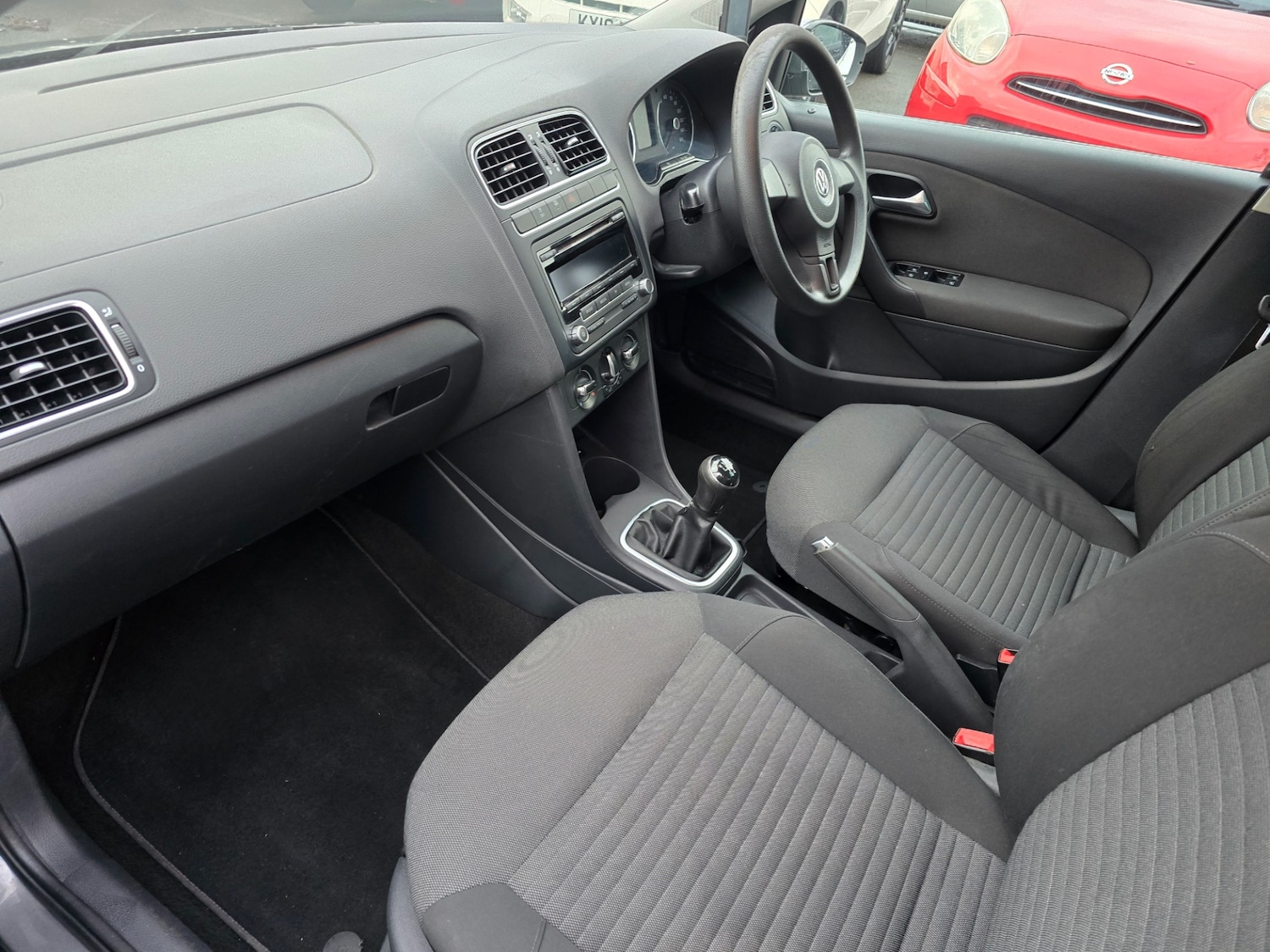 Used Volkswagen Polo 2013 for sale - 77493860: Photo 9