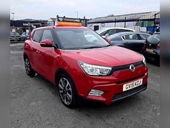 Used Ssangyong Tivoli 2015 for sale - 76258066: Photo