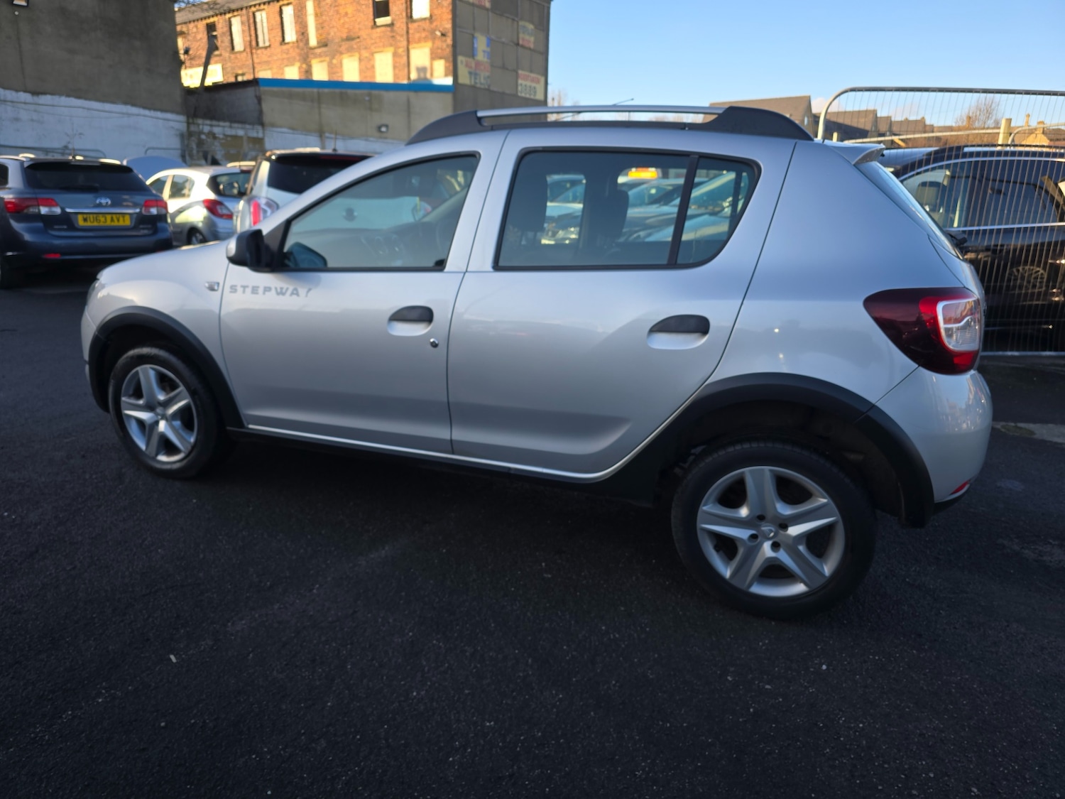 Used Dacia Sandero Stepway 2015 for sale - 77057013: Photo 8