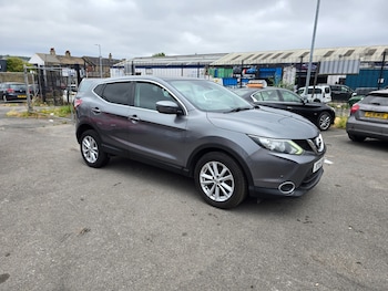Used Nissan Qashqai 2015 for sale - 79290501: Photo