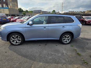 Used Mitsubishi Outlander 2014 for sale - 79359552: Photo