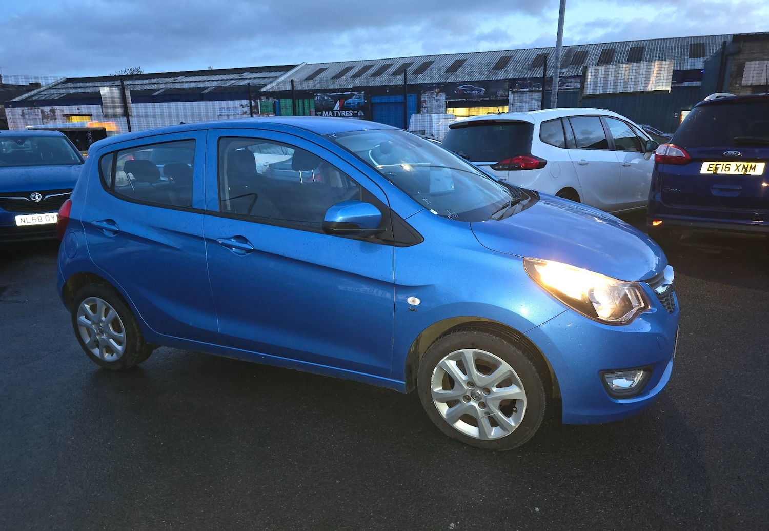 Used Vauxhall Viva 2016 for sale - 76739190: Photo 2