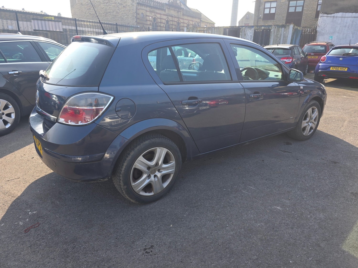 Used Vauxhall Astra 2010 for sale - 78027837: Photo 8