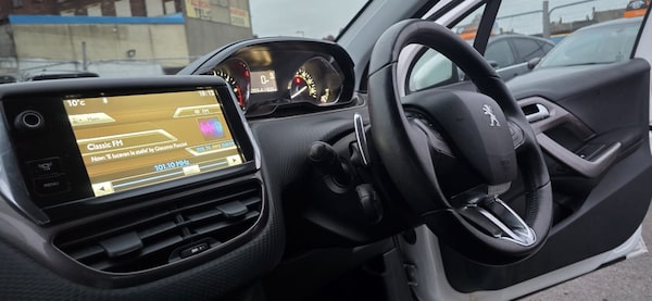 Used Peugeot 2008 2013 for sale - 76281053: Photo 16