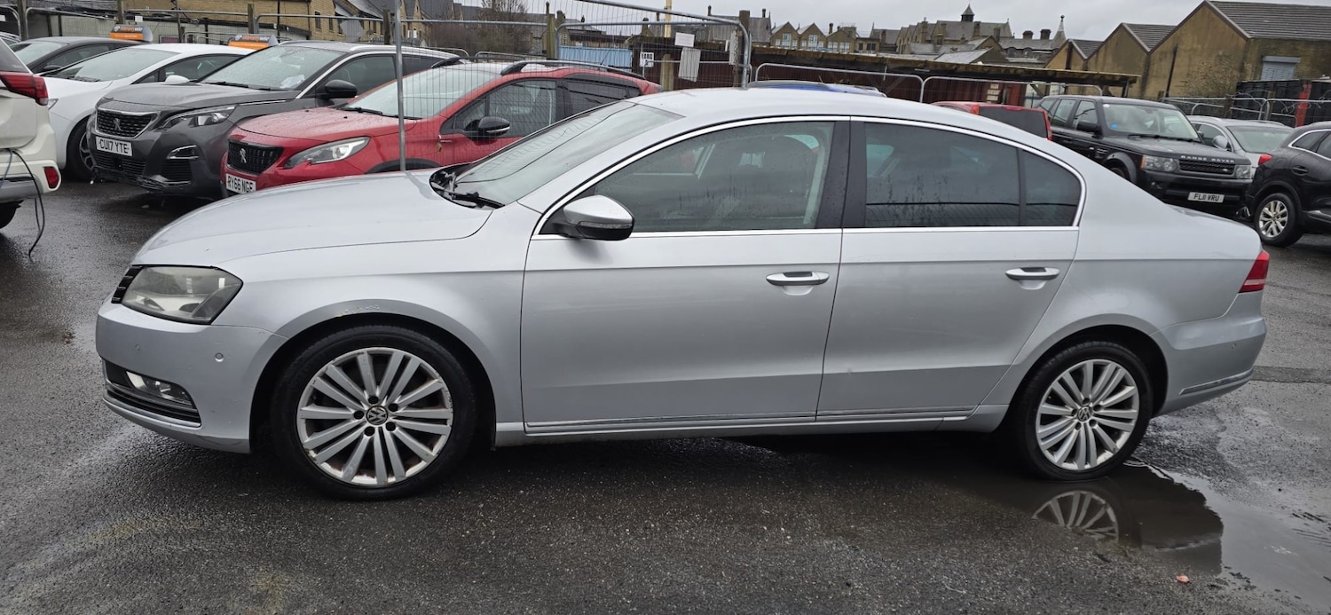 Used Volkswagen Passat 2012 for sale - 76855516: Photo 2