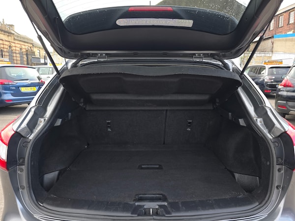 Used Nissan Qashqai 2016 for sale - 76225386: Photo 17