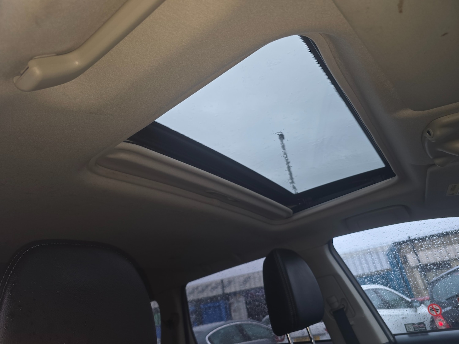 Used Mitsubishi Outlander 2015 for sale - 77635829: Photo 18