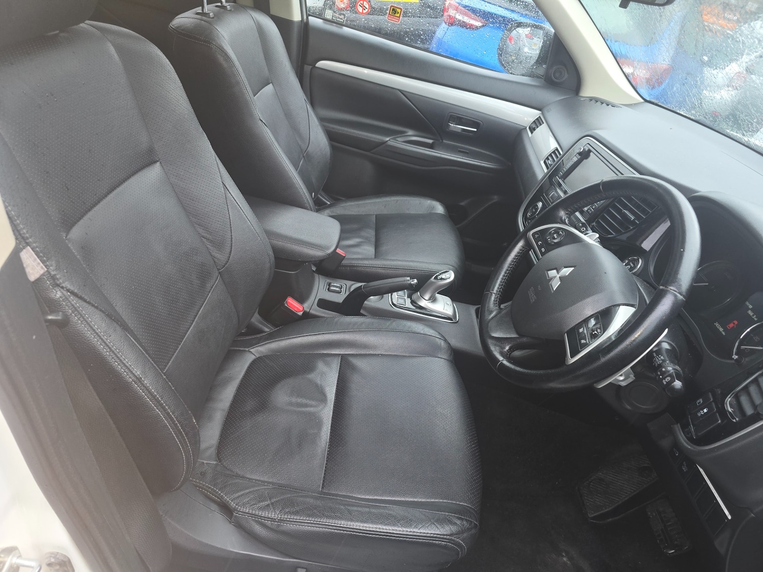 Used Mitsubishi Outlander 2015 for sale - 77635829: Photo 19