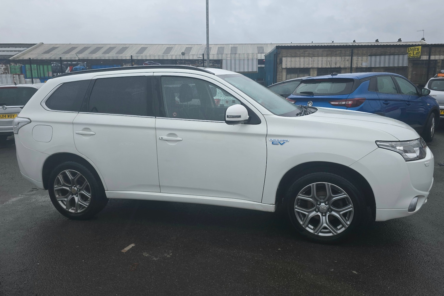 Used Mitsubishi Outlander 2015 for sale - 77635829: Photo 8