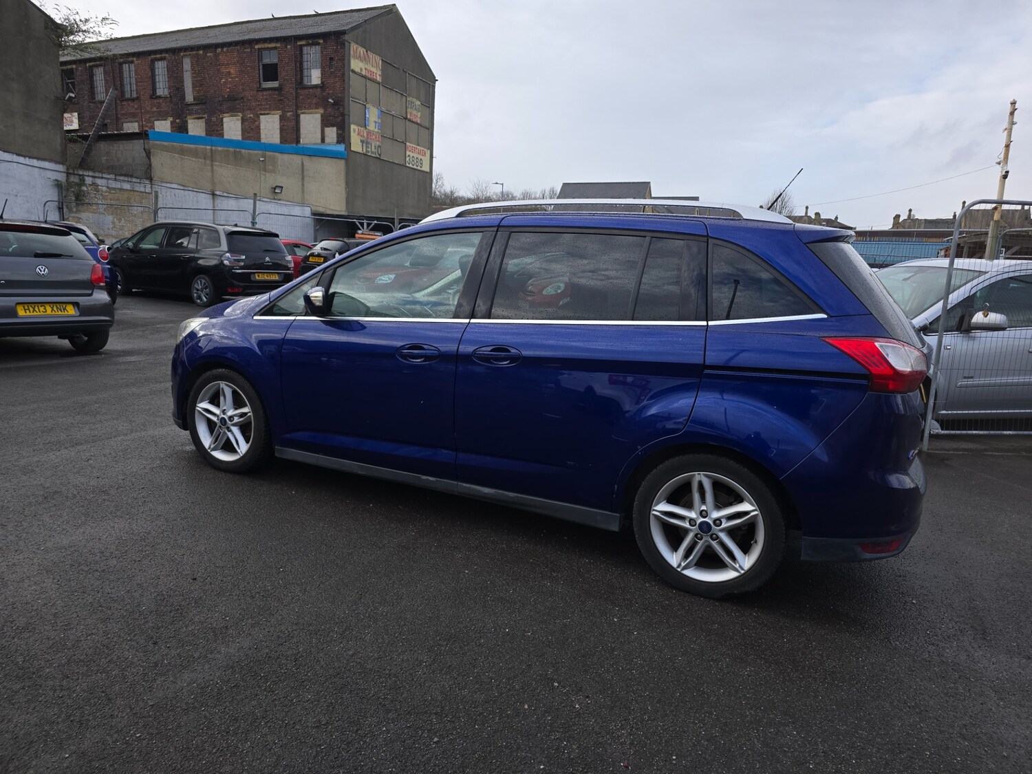 Used Ford Grand C-Max 2016 for sale - 77903659: Photo 6