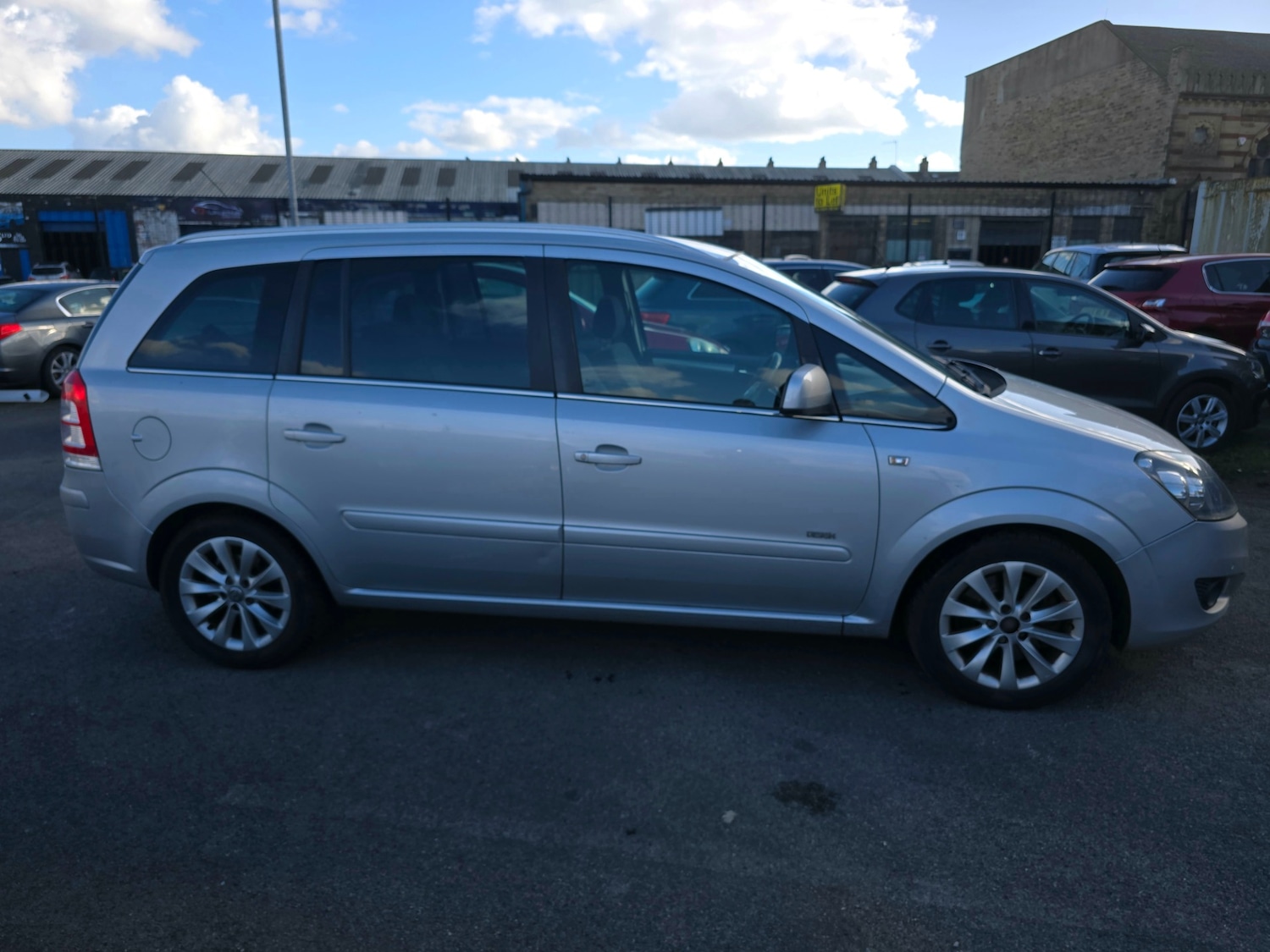 Used Vauxhall Zafira 2014 for sale - 77894134: Photo 9