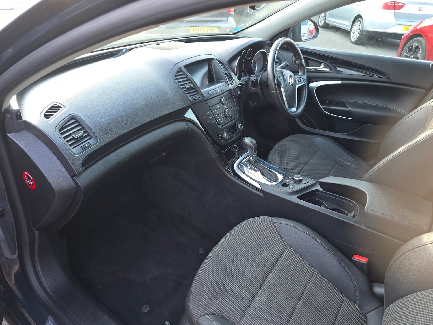 Used Vauxhall Insignia 2013 for sale - 77953711: Photo 10