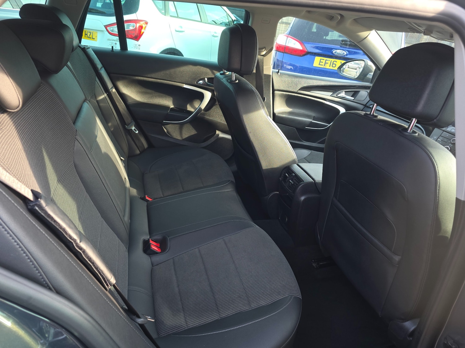 Used Vauxhall Insignia 2013 for sale - 77953711: Photo 13